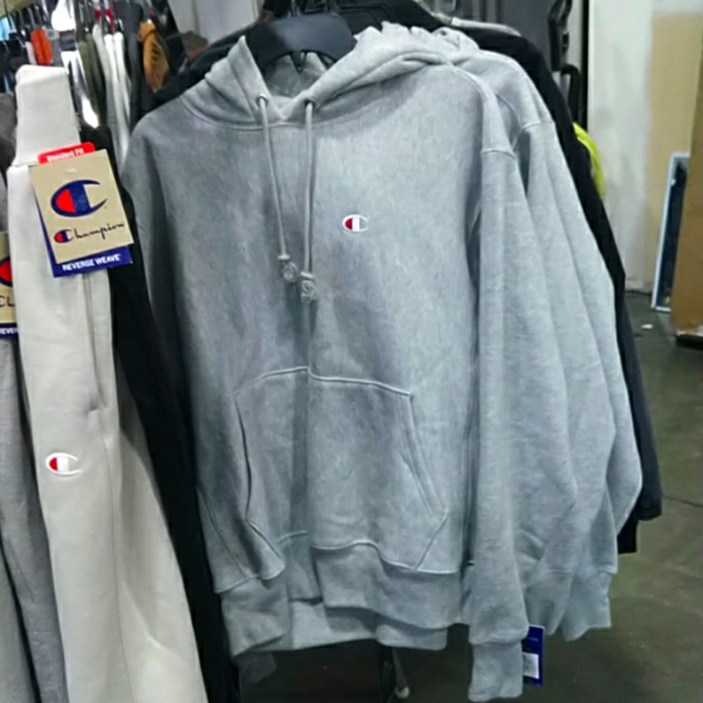 NEW  Reverse Weave® Hooded Sweatshirt - Champion
